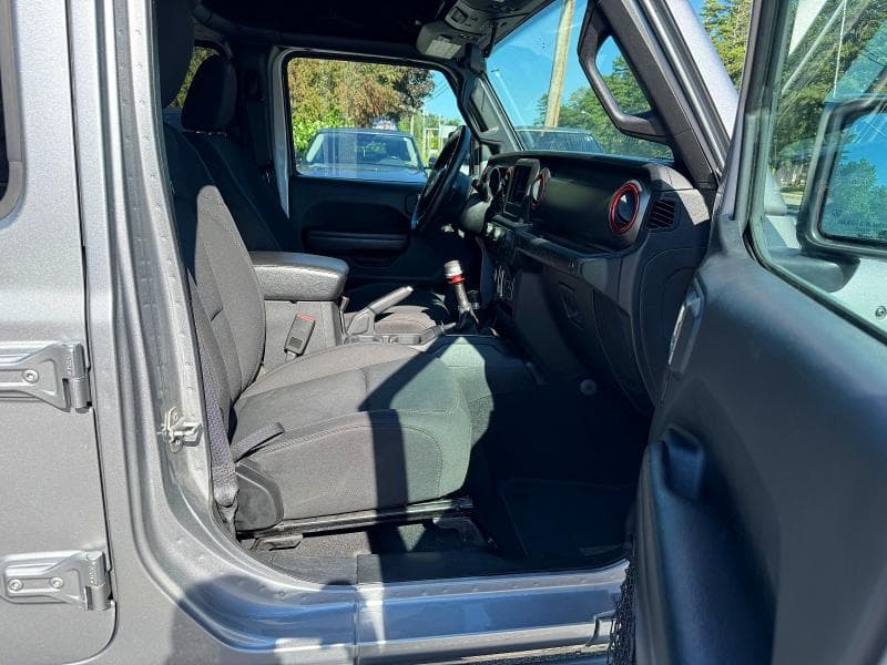 2018 JEEP WRANGLER UNLIMITED SPORT 5