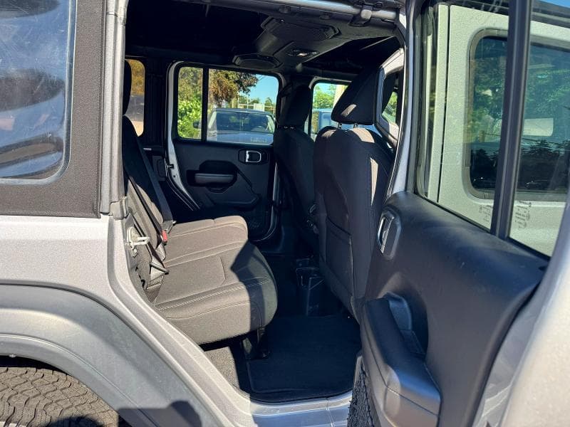 2018 JEEP WRANGLER UNLIMITED SPORT 10