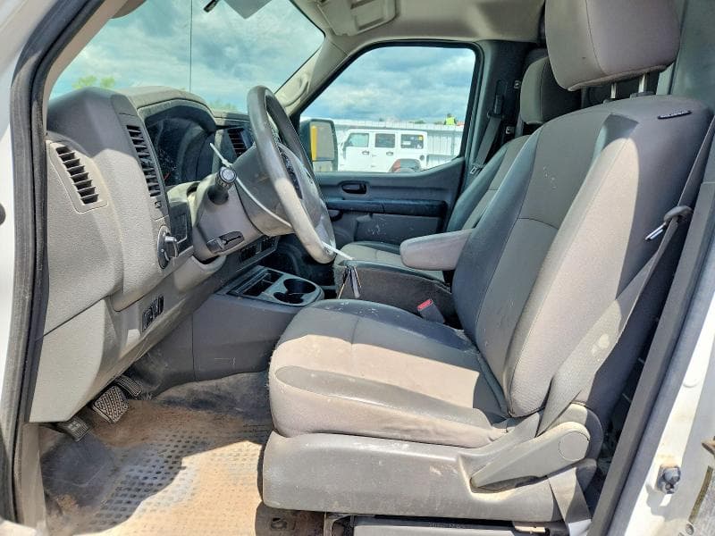 2018 NISSAN NV 2500 HD S 7