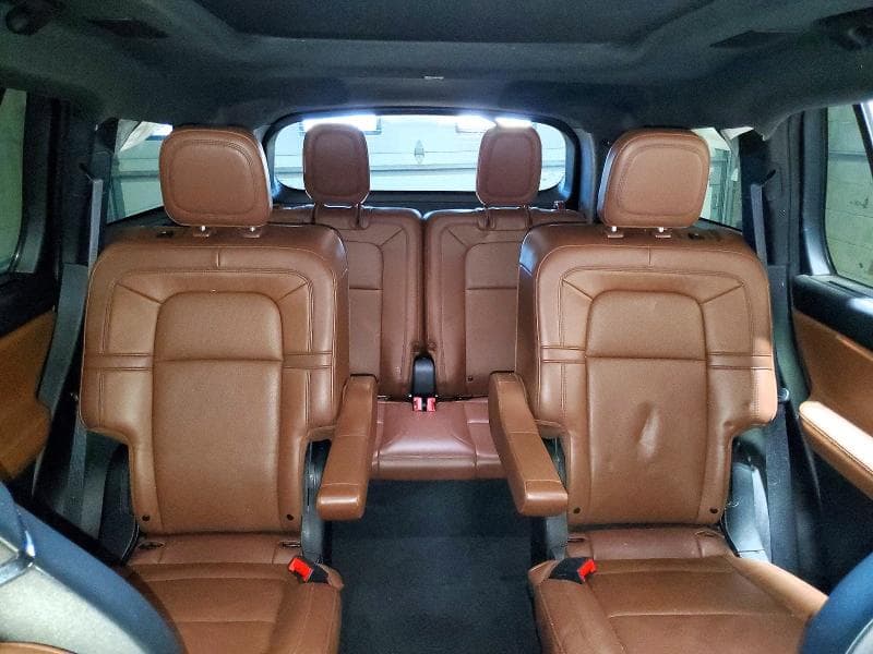 2022 LINCOLN AVIATOR RESERVE 10