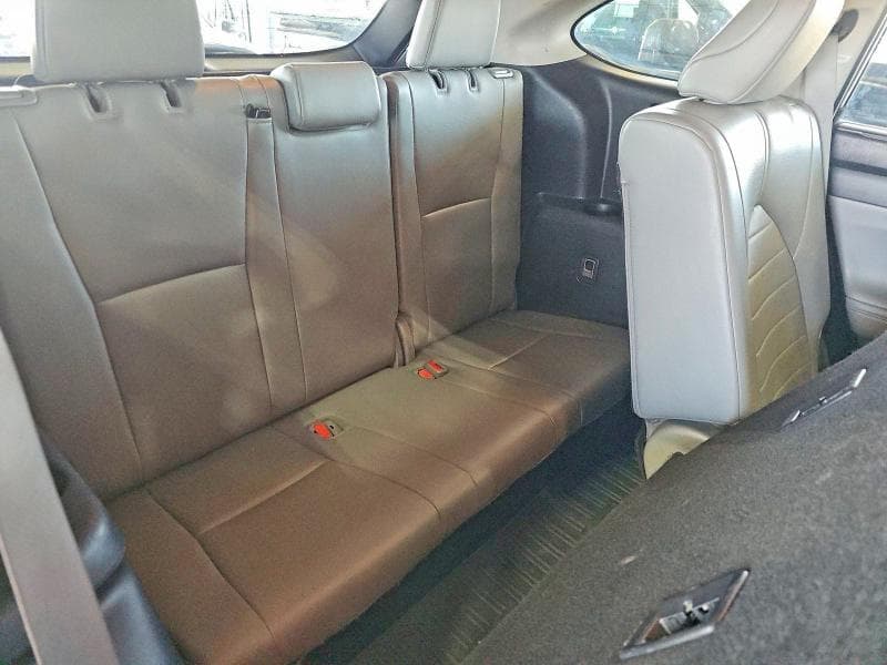 2022 TOYOTA HIGHLANDER XLE 12