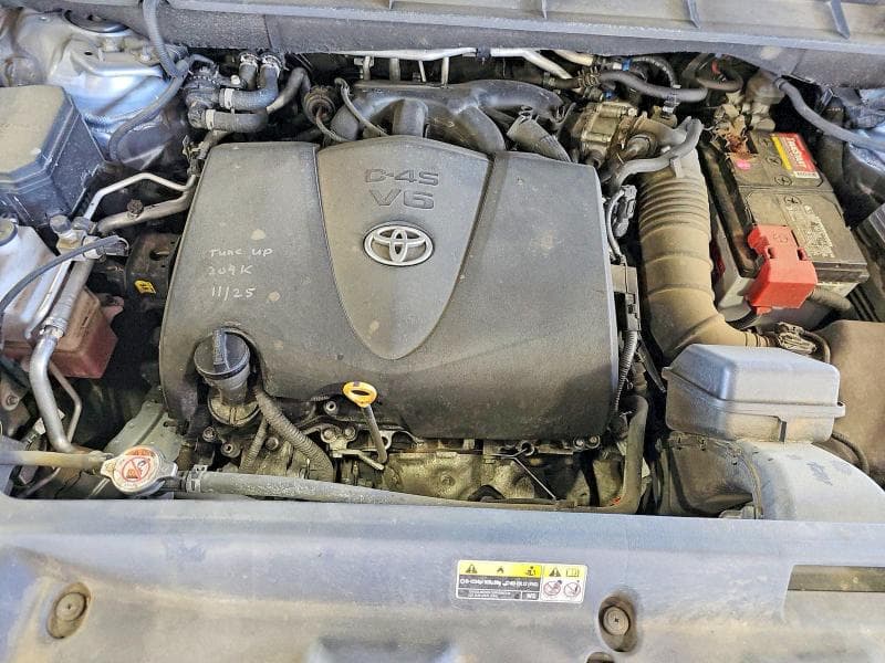 2022 TOYOTA HIGHLANDER XLE 7