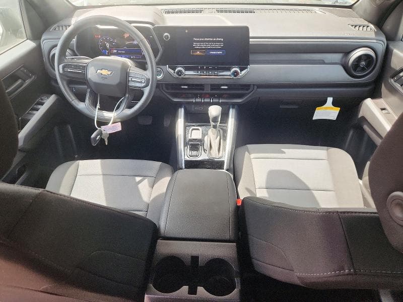 2025 CHEVROLET COLORADO 8