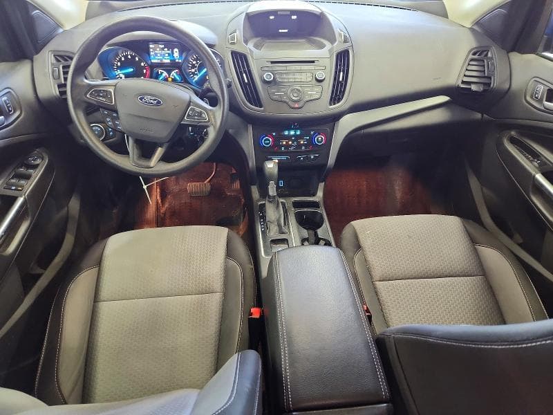2017 FORD ESCAPE SE 8
