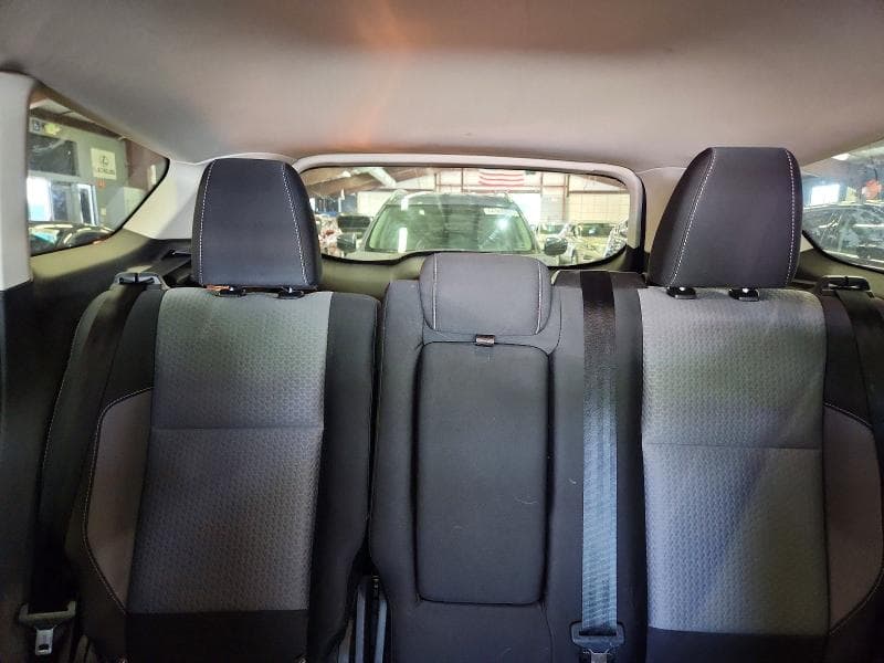2017 FORD ESCAPE SE 10