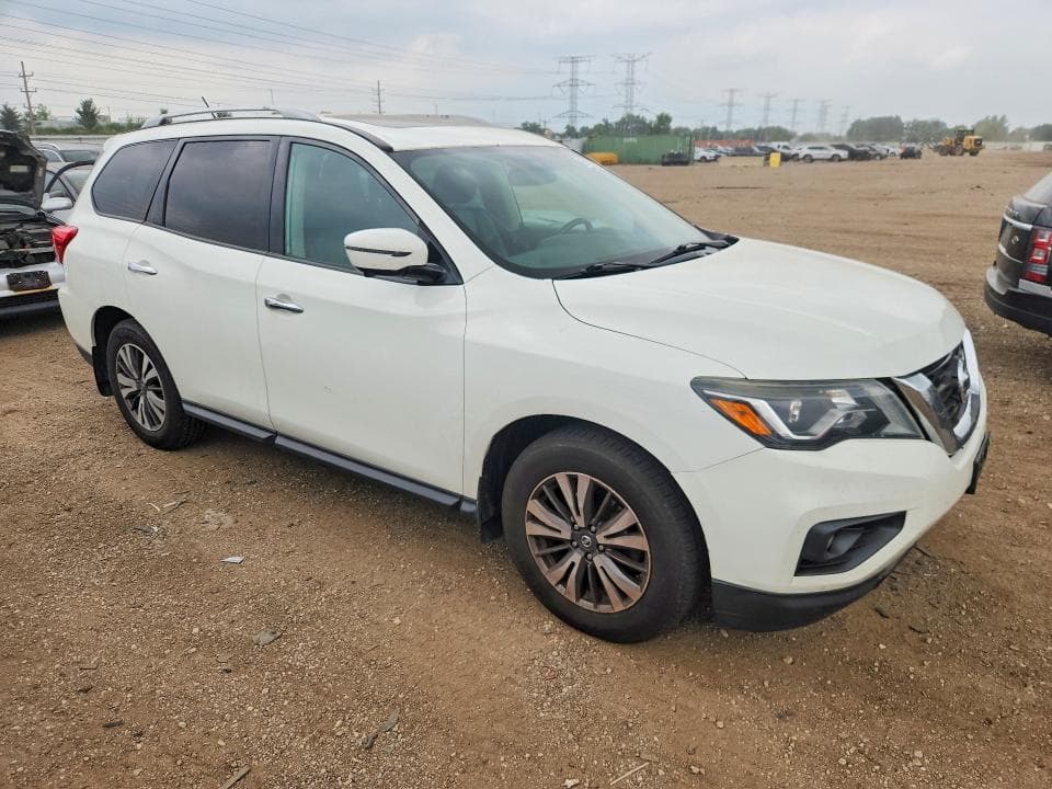 2017 NISSAN PATHFINDER SL 4