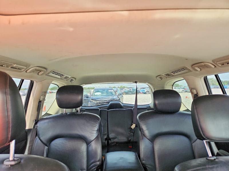 2019 INFINITI QX80 LUXE 10