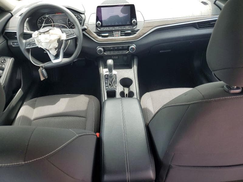 2025 NISSAN ALTIMA SV 8