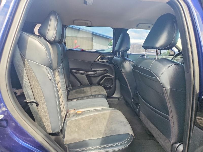2023 MITSUBISHI OUTLANDER SE 11