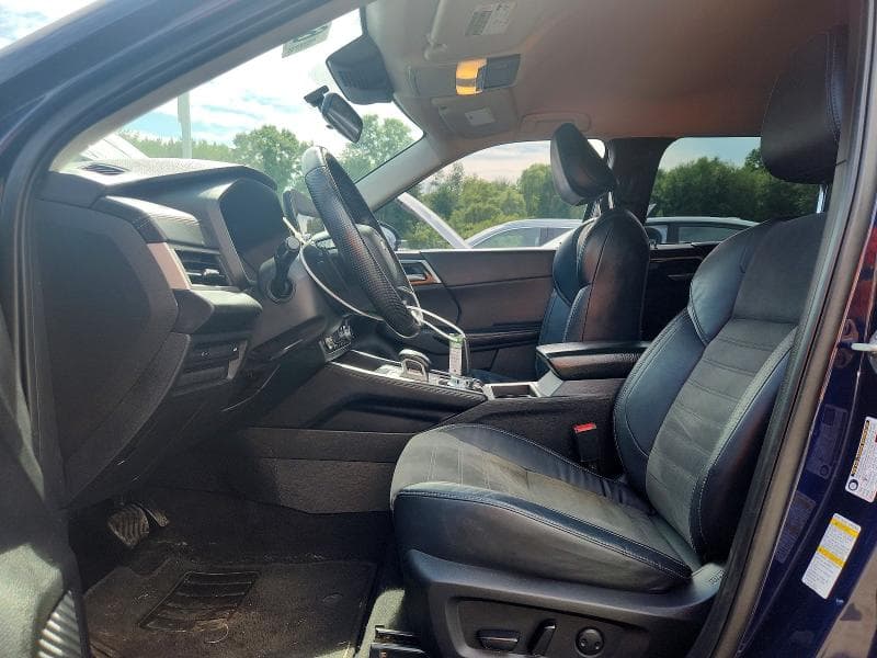 2023 MITSUBISHI OUTLANDER SE 7