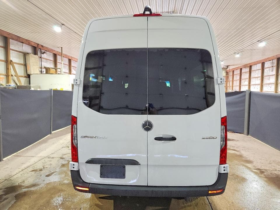 2026 MERCEDES-BENZ SPRINTER 2500 6