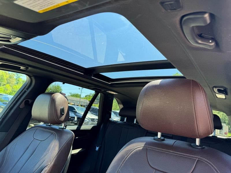 2017 BMW X5 XDR40E 12