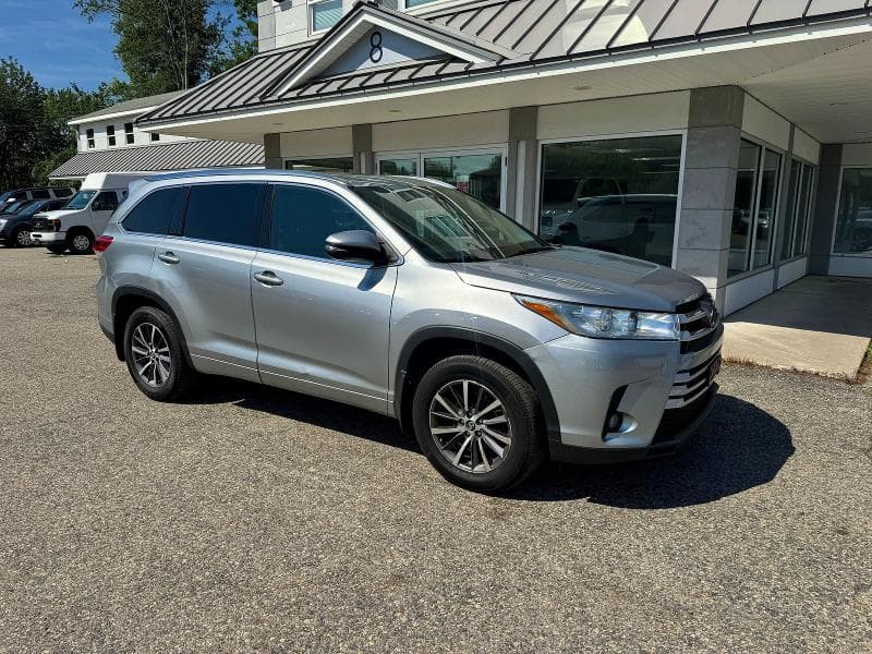 2017 TOYOTA HIGHLANDER XLE - 1