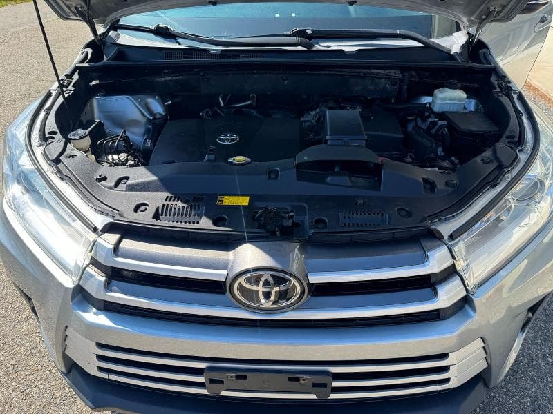 2017 TOYOTA HIGHLANDER XLE 10