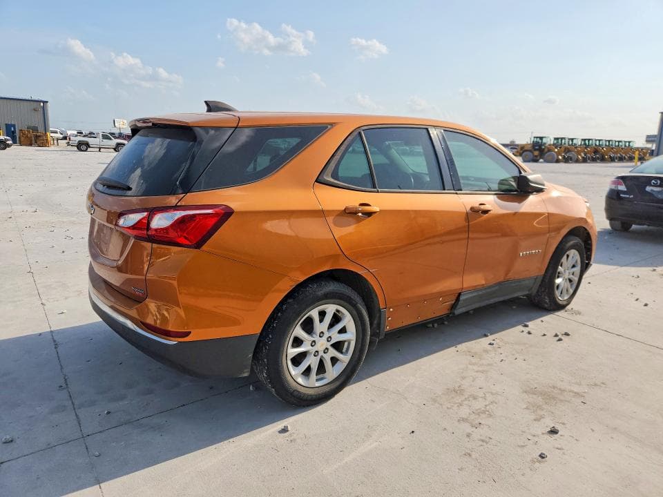 2018 CHEVROLET EQUINOX LS 3