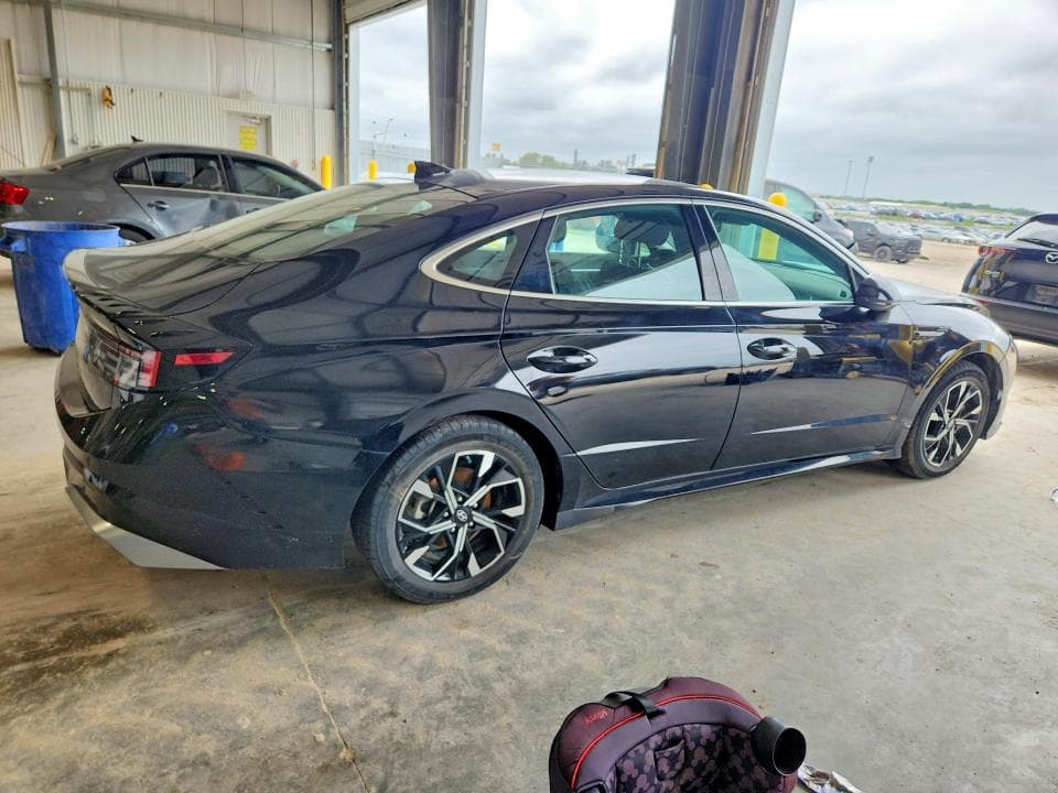 2025 HYUNDAI SONATA SEL 3