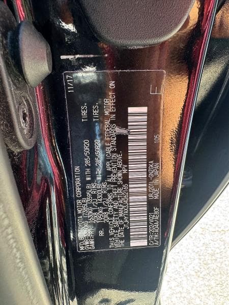 2018 LEXUS LX 570 11