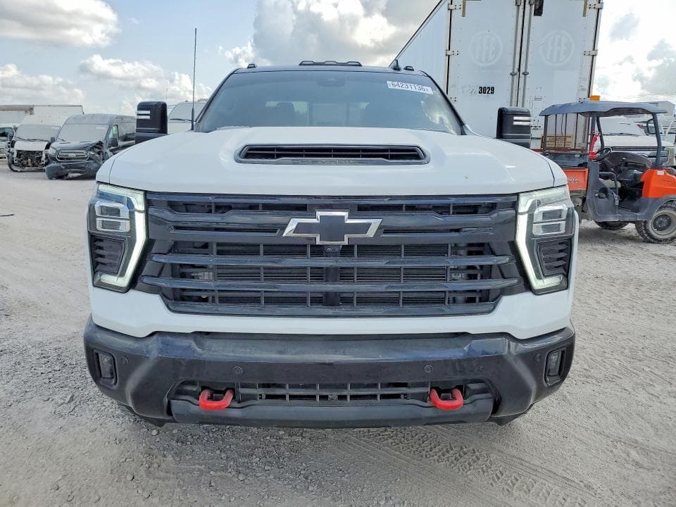 2025 CHEVROLET SILVERADO K3500 LT 5