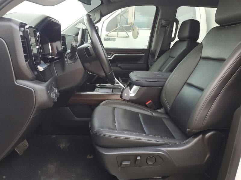 2025 CHEVROLET SILVERADO K3500 LT 7