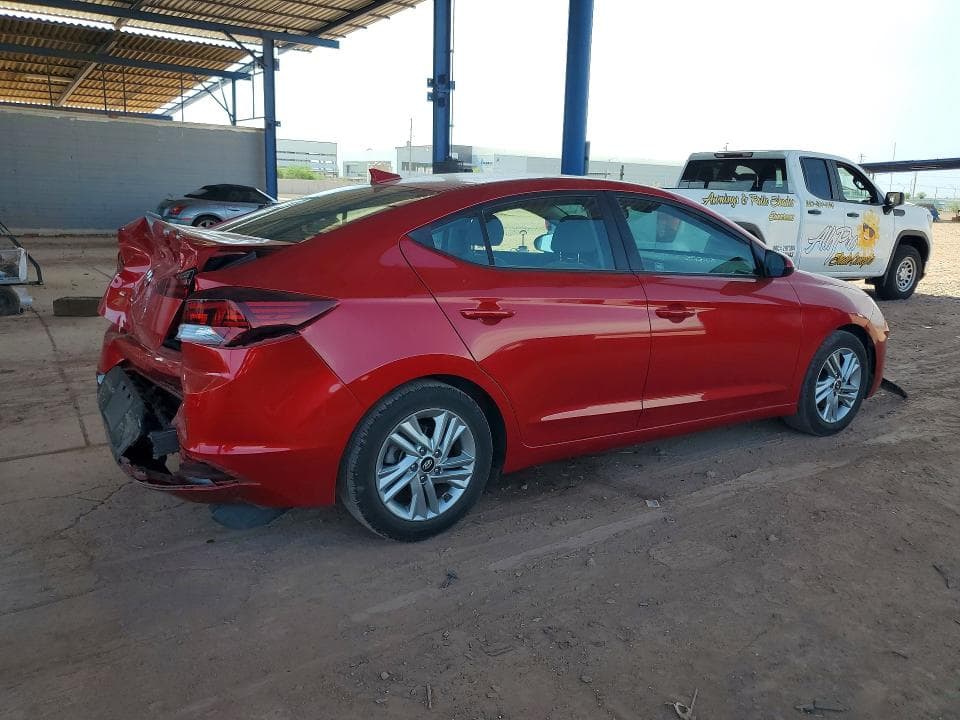 2020 HYUNDAI ELANTRA SEL 3