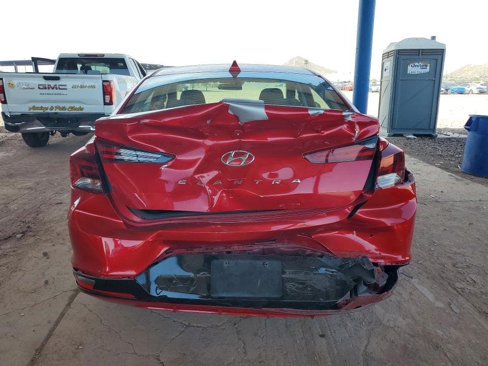 2020 HYUNDAI ELANTRA SEL 6