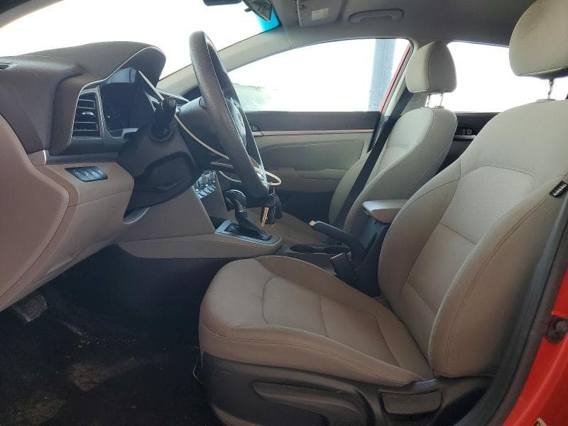 2020 HYUNDAI ELANTRA SEL 7