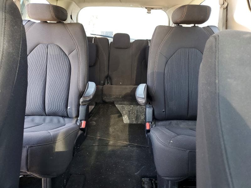 2019 CHRYSLER PACIFICA TOURING PLUS 10