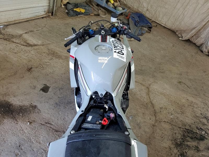 2026 HONDA CBR600 RR 6