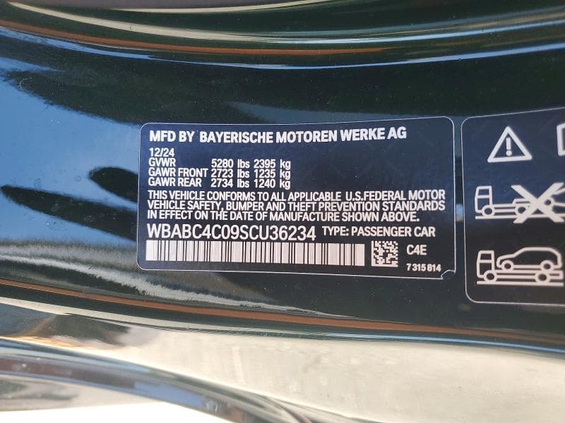 2025 BMW M850XI 12