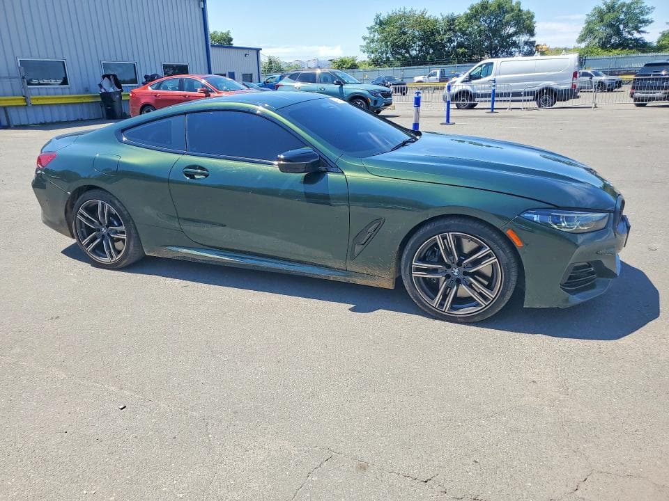 2025 BMW M850XI 4