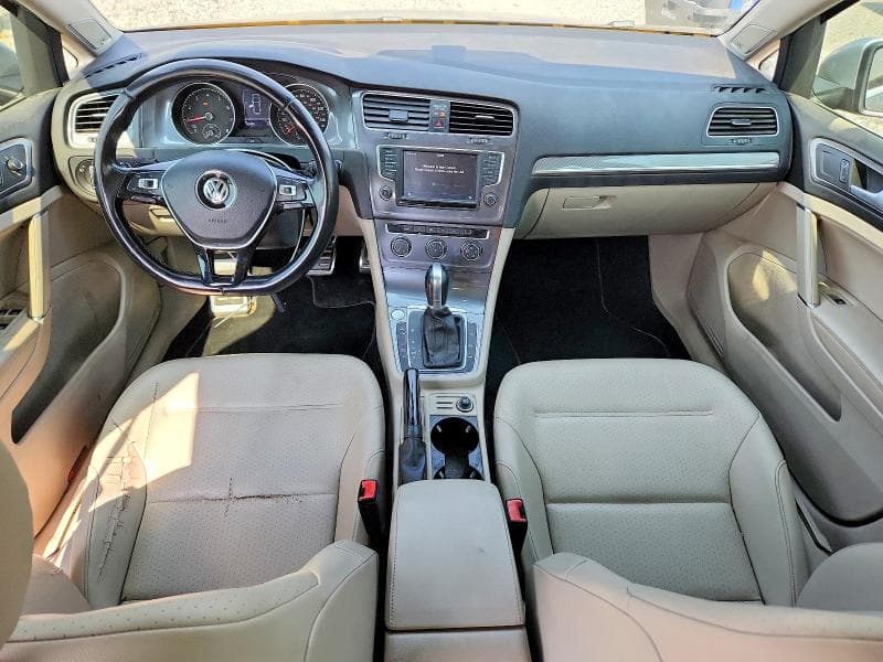 2017 VOLKSWAGEN GOLF ALLTRACK S 8