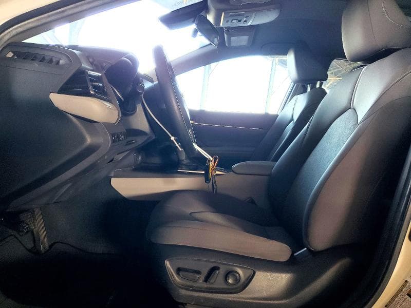 2023 TOYOTA CAMRY LE 7