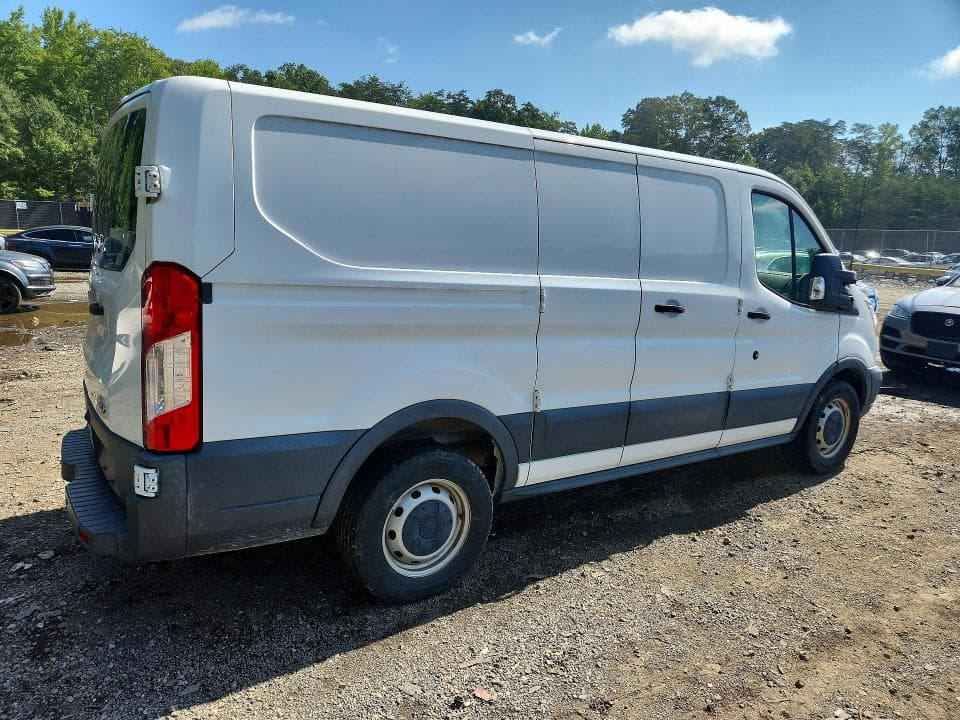 2018 FORD TRANSIT T-150 3