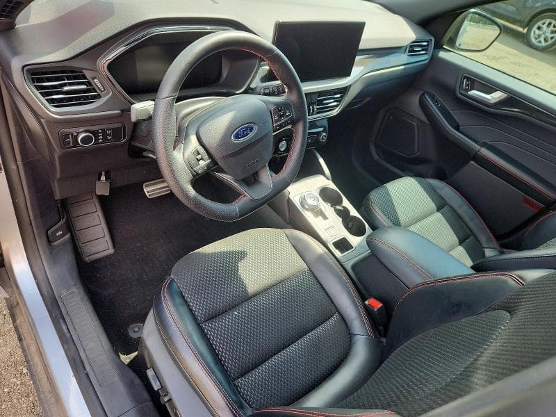 2024 FORD ESCAPE ST LINE 8