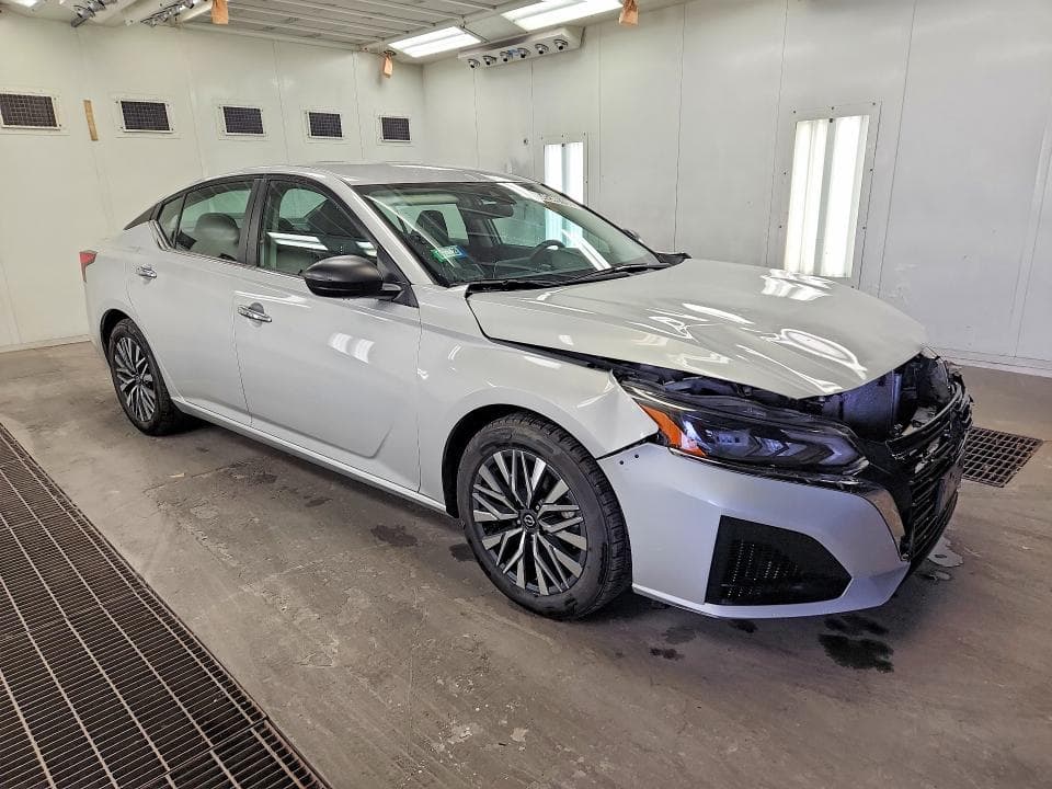 2025 NISSAN ALTIMA SV 4