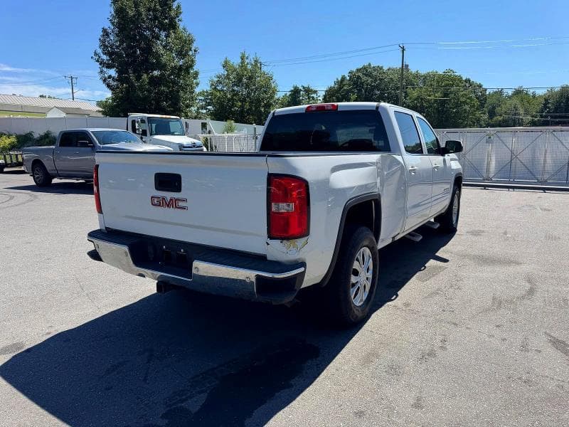 2017 GMC SIERRA K1500 SLE 3
