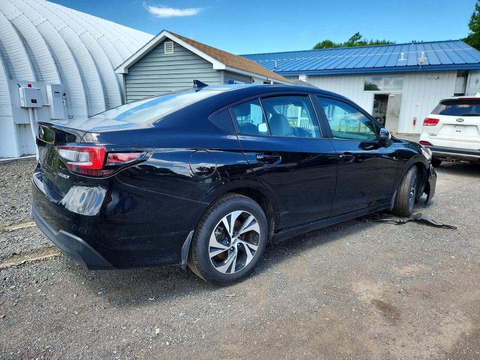 2025 SUBARU LEGACY PREMIUM 3