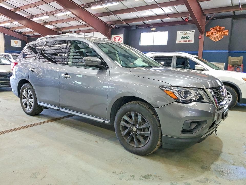 2018 NISSAN PATHFINDER SV 4