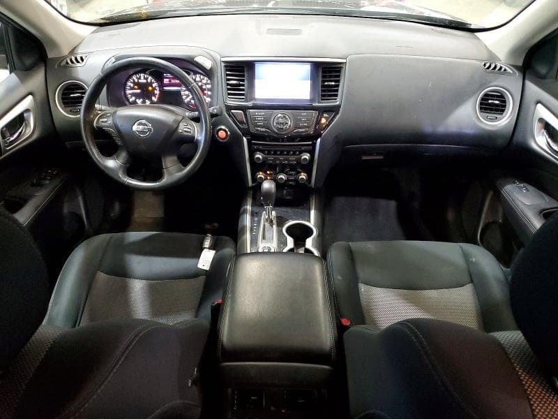 2018 NISSAN PATHFINDER SV 8