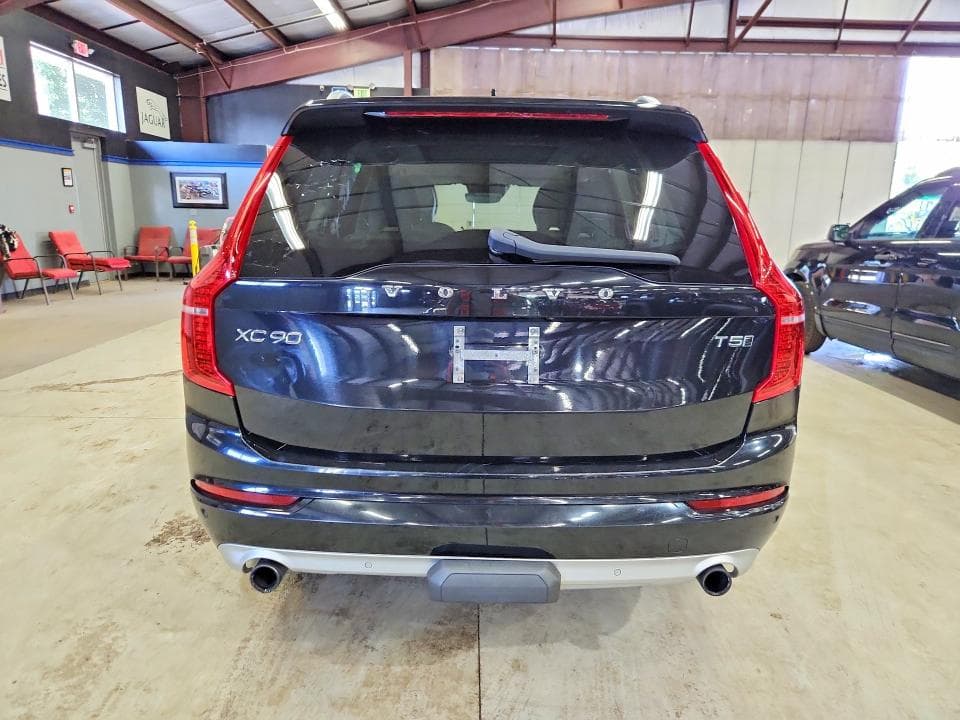 2019 VOLVO XC90 T5 MOMENTUM 6