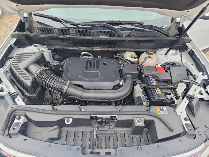 2023 GMC ACADIA SLE 12