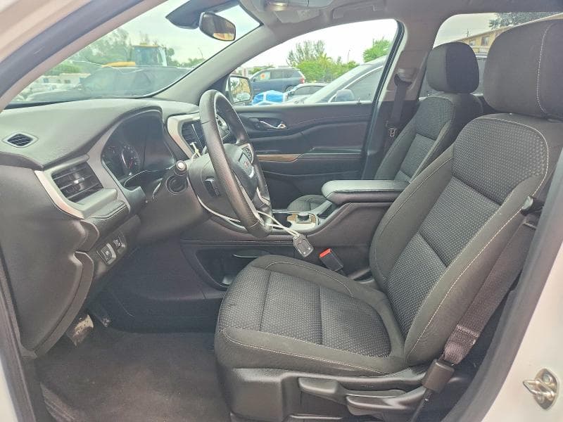 2023 GMC ACADIA SLE 7