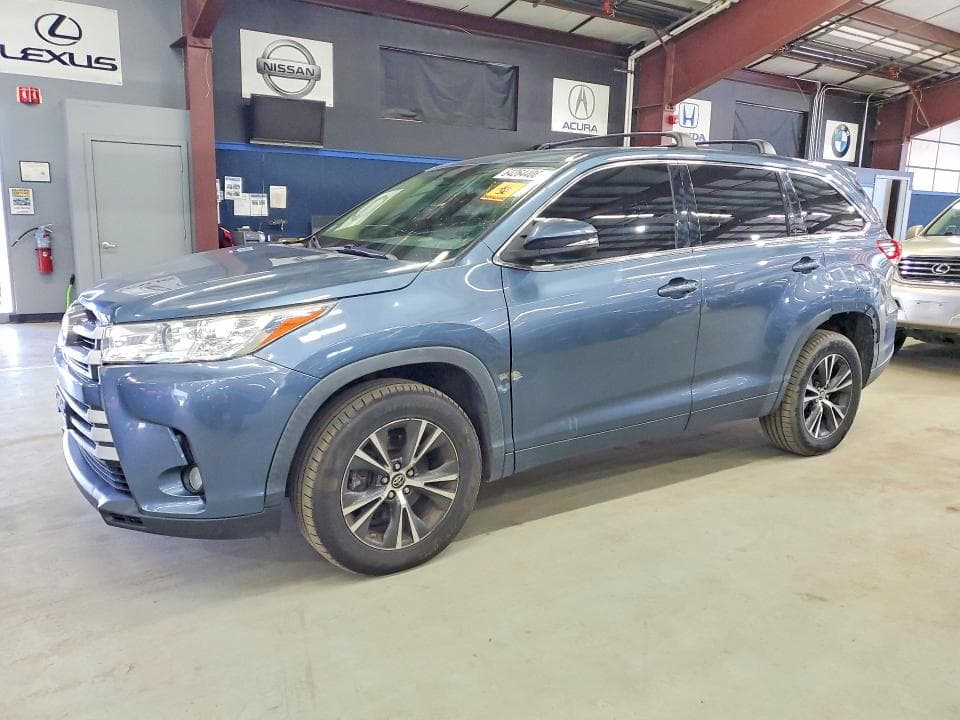 2018 TOYOTA HIGHLANDER LE PLUS - 1