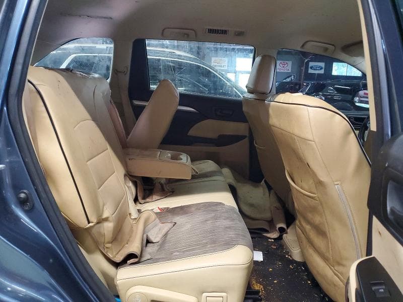 2018 TOYOTA HIGHLANDER LE PLUS 11