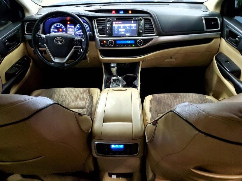 2018 TOYOTA HIGHLANDER LE PLUS 8