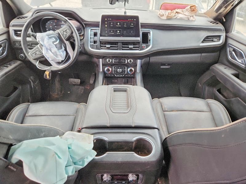 2024 GMC YUKON XL K1500 SLT 8