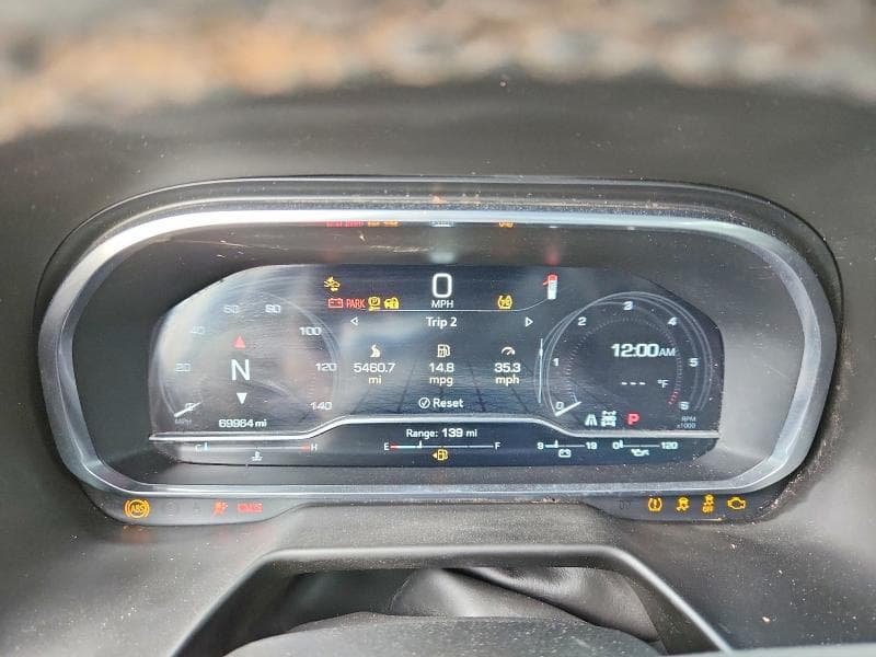 2024 GMC YUKON XL K1500 SLT 9