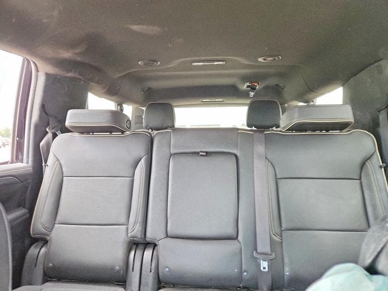 2024 GMC YUKON XL K1500 SLT 10