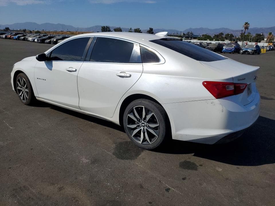 2018 CHEVROLET MALIBU LT 2