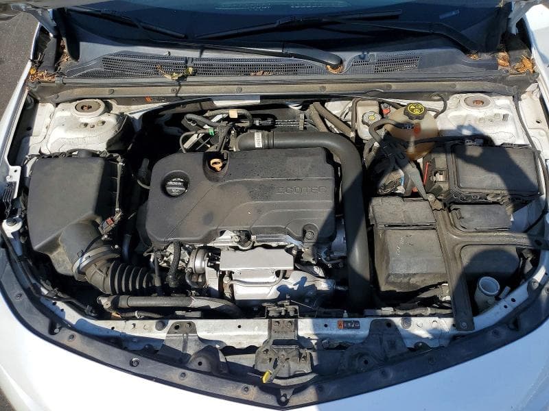 2018 CHEVROLET MALIBU LT 11
